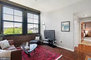 315 New St, Philadelphia, PA 19106 - Photo 11