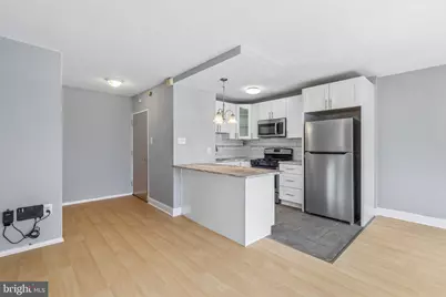 2101 Chestnut Street #1008, Philadelphia, PA 19103 - Photo 9