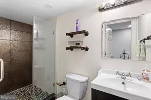 1322 S Chadwick St, Philadelphia, PA 19146 - Photo 31