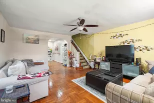 1313 Friendship St, Philadelphia, PA 19111 - Photo 5