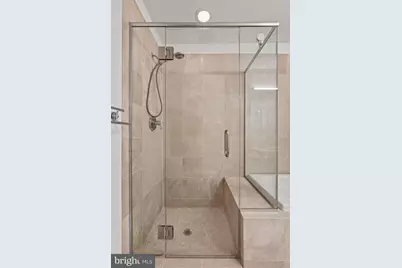 1101 Locust Street #2K, Philadelphia, PA 19107 - Photo 17