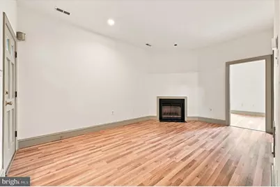 1529 Green Street #C, Philadelphia, PA 19130 - Photo 7