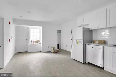 7037 Ridge Avenue #1B, Philadelphia, PA 19128 - Photo 5