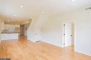 1326 N 5th St, Philadelphia, PA 19122 - Photo 9