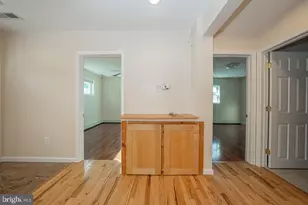 6950 Fowler St, Philadelphia, PA 19128 - Photo 9