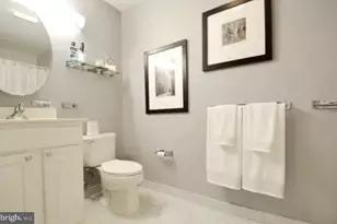 1500 Chestnut St, Philadelphia, PA 19102 - Photo 19