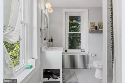 121 E Pleasant Street, Philadelphia, PA 19119 - Photo 17