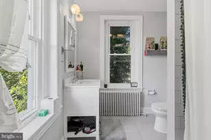 121 E Pleasant St, Philadelphia, PA 19119 - Photo 17