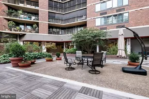1420 Locust St, Philadelphia, PA 19102 - Photo 7