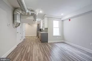 1070 N Front St, Philadelphia, PA 19123 - Photo 3