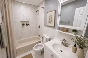 2216 Hoffnagle St, Philadelphia, PA 19152 - Photo 9