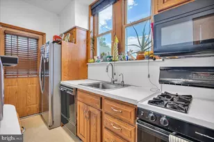 6708 Glenloch St, Philadelphia, PA 19135 - Photo 11