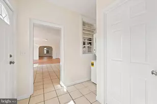 5550 Cedar Ave, Philadelphia, PA 19143 - Photo 13