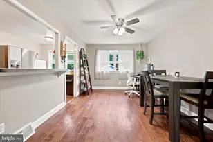 12460 Sweet Briar Pl, Philadelphia, PA 19154 - Photo 7