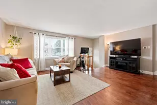 12460 Sweet Briar Pl, Philadelphia, PA 19154 - Photo 5