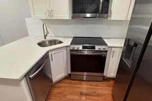 2231 Fernon St, Philadelphia, PA 19145 - Photo 3