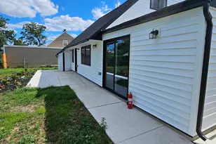 9215 Andover Rd, Philadelphia, PA 19114 - Photo 3