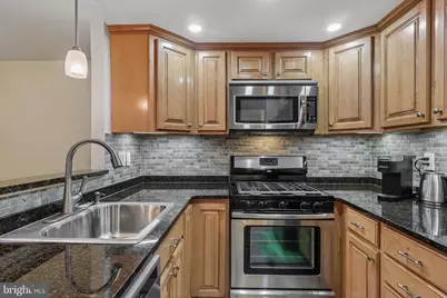 20102 Delaire Landing Road #102, Philadelphia, PA 19114 - Photo 5