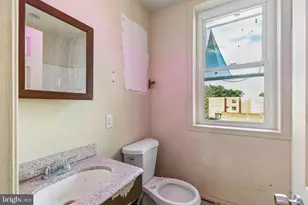 2110 W Chew Ave, Philadelphia, PA 19138 - Photo 27