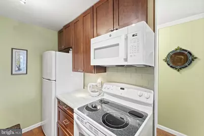 1901 John F Kennedy Boulevard #924, Philadelphia, PA 19103 - Photo 7