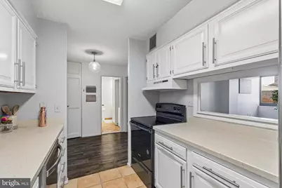1420 Locust Street #8G, Philadelphia, PA 19102 - Photo 7