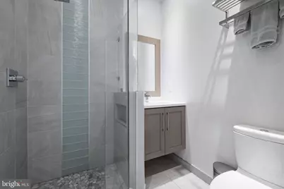 209 S 22nd Street, Philadelphia, PA 19103 - Photo 7