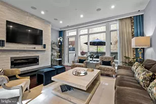 209 S 22nd St, Philadelphia, PA 19103 - Photo 35