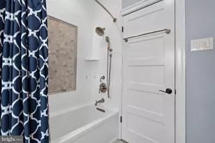 221 E Mt Pleasant Ave, Philadelphia, PA 19119 - Photo 25