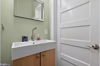 221 E Mount Pleasant Avenue, Philadelphia, PA 19119 - Photo 17