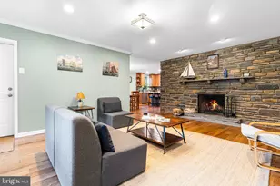 331 Crest Park Rd, Philadelphia, PA 19119 - Photo 5