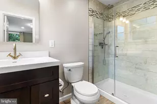 331 Crest Park Rd, Philadelphia, PA 19119 - Photo 23