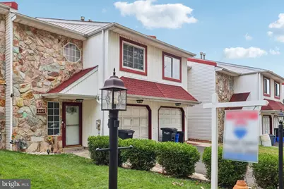 4449 Ernie Davis Circle, Philadelphia, PA 19154 - Photo 3