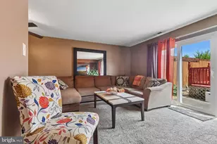 4449 Ernie Davis Cir, Philadelphia, PA 19154 - Photo 9