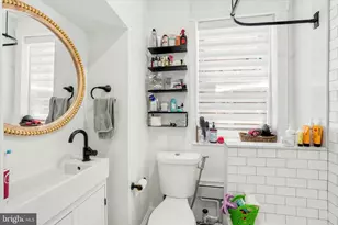 1524 N Myrtlewood St, Philadelphia, PA 19121 - Photo 13