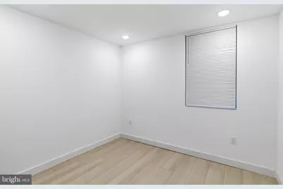 1032 W Orleans Street, Philadelphia, PA 19133 - Photo 13