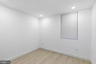 1032 W Orleans St, Philadelphia, PA 19133 - Photo 13