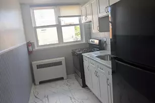 1327 E Weaver St, Philadelphia, PA 19150 - Photo 3