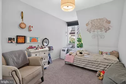 812 Lombard Street #4, Philadelphia, PA 19147 - Photo 11