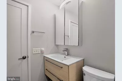 812 Lombard Street #4, Philadelphia, PA 19147 - Photo 23