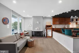 812 Lombard St, Philadelphia, PA 19147 - Photo 9