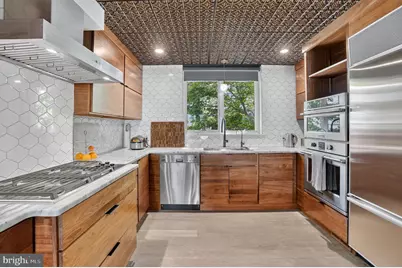 812 Lombard Street #4, Philadelphia, PA 19147 - Photo 5
