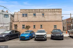 2520 S Iseminger St, Philadelphia, PA 19148 - Photo 3