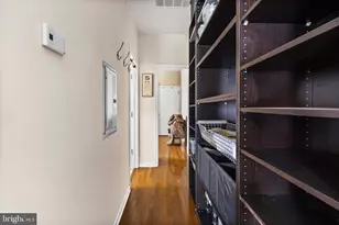 2520 S Iseminger St, Philadelphia, PA 19148 - Photo 9