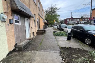 2506 S 72nd St, Philadelphia, PA 19142 - Photo 3