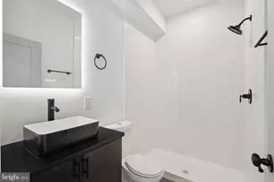 156 W Cumberland St, Philadelphia, PA 19133 - Photo 35