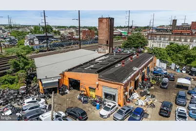 325 W Glenwood Avenue, Philadelphia, PA 19140 - Photo 3
