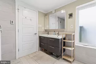 2233 Bainbridge St, Philadelphia, PA 19146 - Photo 23