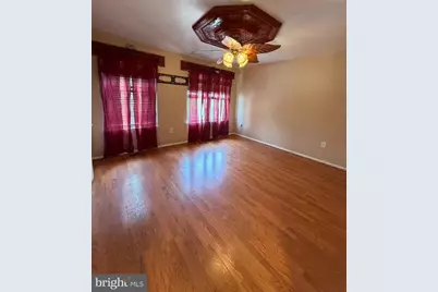 810 N Park Avenue, Philadelphia, PA 19123 - Photo 5