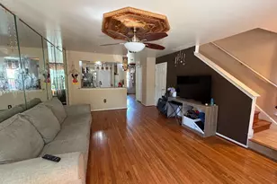 810 N Park Ave, Philadelphia, PA 19123 - Photo 3