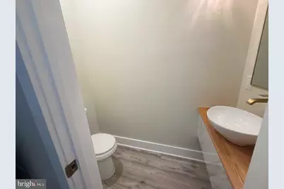 6028 Cedar Avenue, Philadelphia, PA 19143 - Photo 9